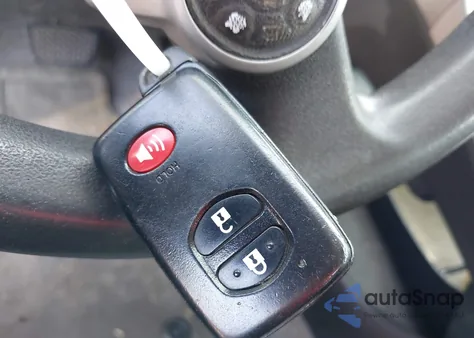 2013 Toyota Prius Two from USA, damaged, VIN JTDKN3DU8D5599571